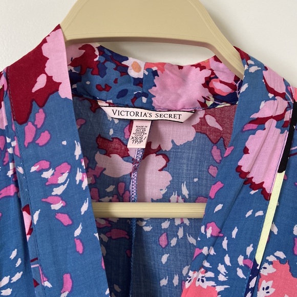 Victoria's Secret Cherry Blossom Floral PJ Set - Picture 7 of 8